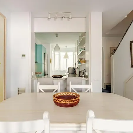 O&l - Lujoso De 3 Apartment *